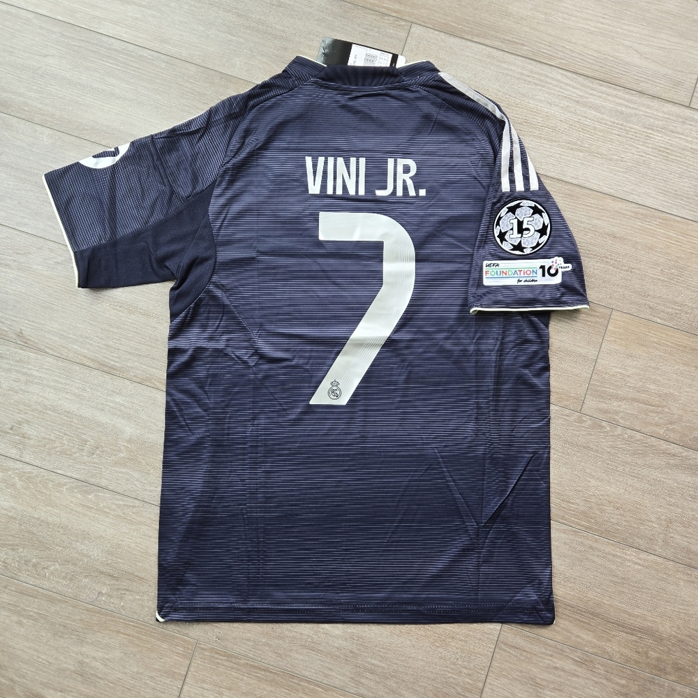 Jersey Fans Version 2025-26 Team Real Madrid Away ViniJr#7